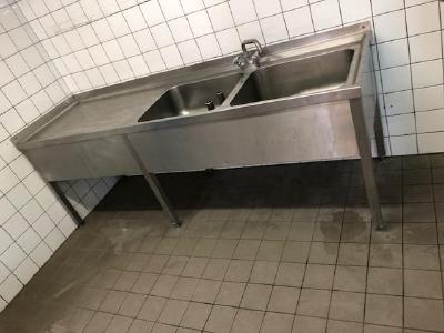Altauto und Schrottauto Entsorgung - Schrottabholung Duisburg