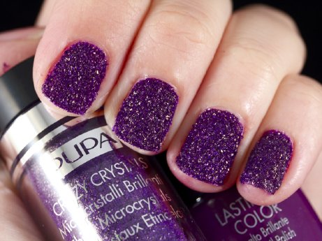 Nail Art Crazy Crystals Urban purple nail - swatches.jpg