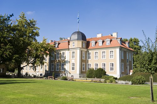 Meisdorf Neues Schloss web.jpg