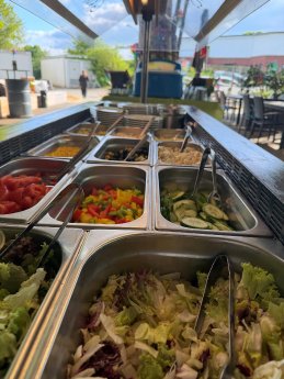 Salatbuffet 1.jpg